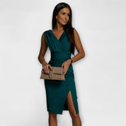 Desi - V-Yaka Yırtmaçlı Elbise